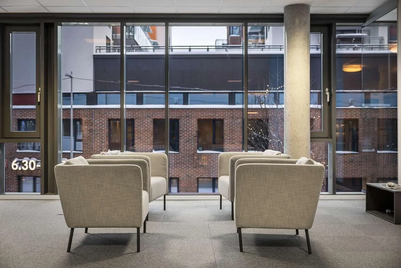 Home Window Tinting: Energy, Privacy & Comfort